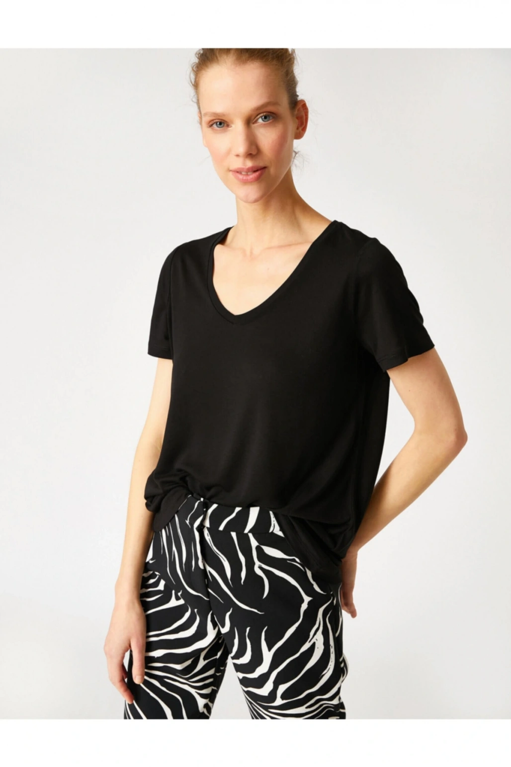 Bisiklet Yaka Kısa Kollu Basic Tişört