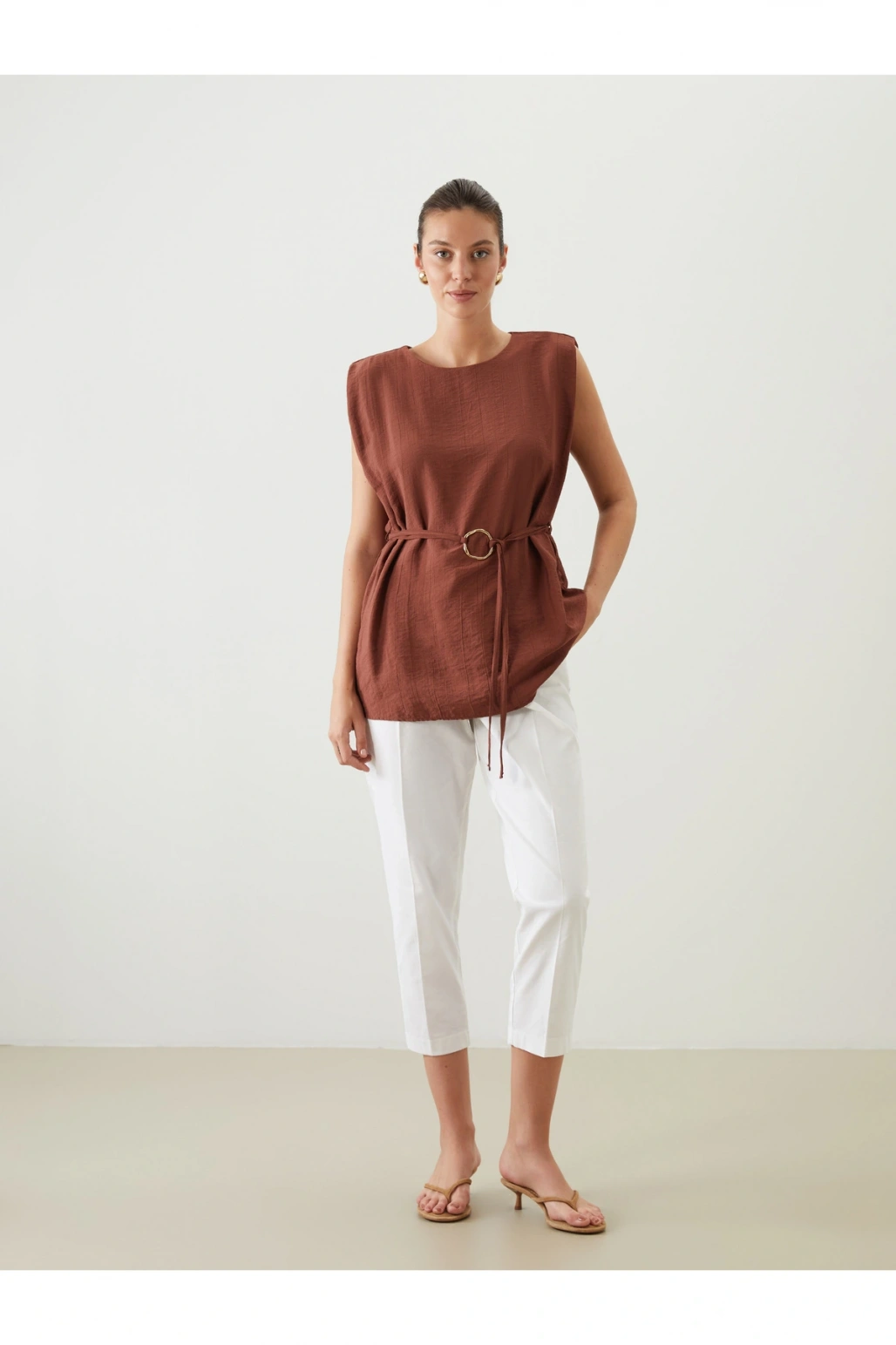 Bisiklet Yaka Kuşaklı Bluz