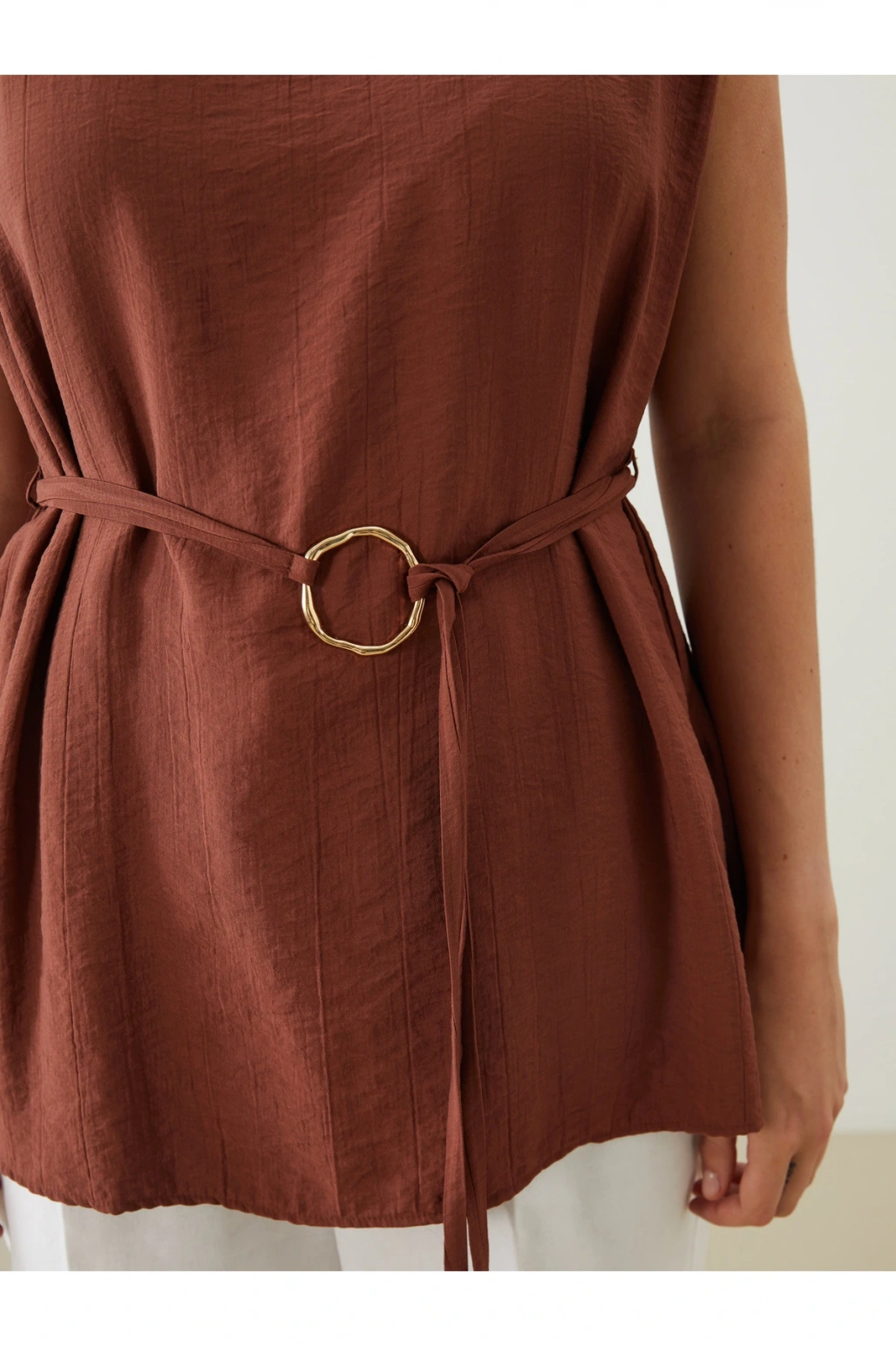 Bisiklet Yaka Kuşaklı Bluz