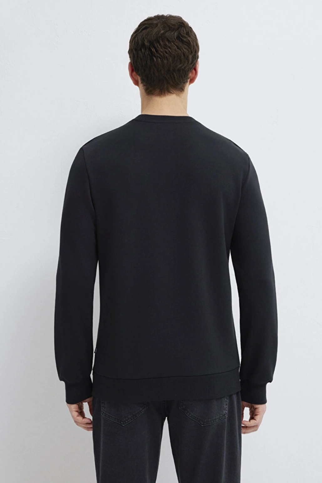 Bisiklet Yaka Siyah Sweatshirt