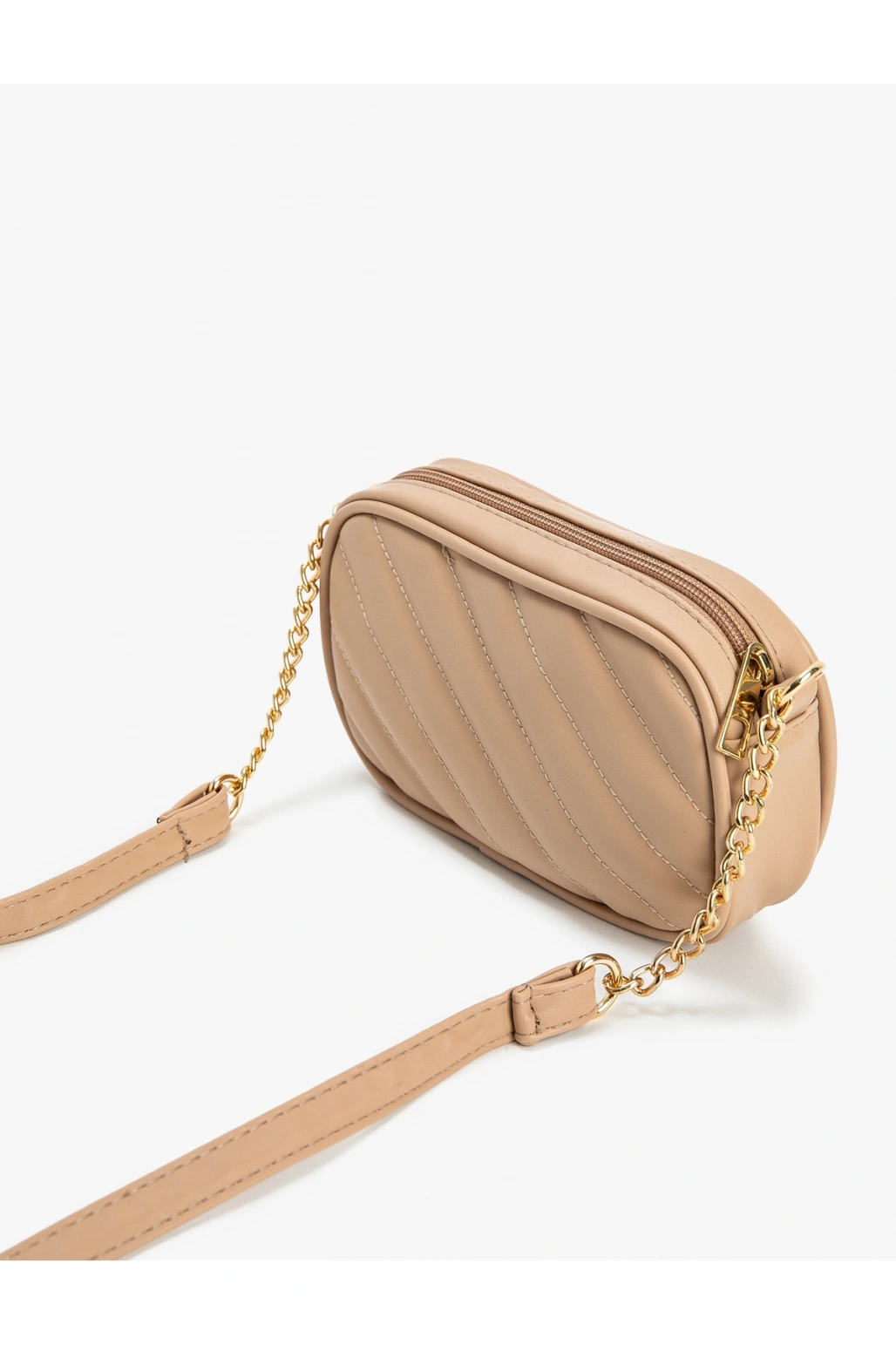 Çapraz Çanta Suni Deri Zincirli Kapitoneli Fermuarlı Askılı