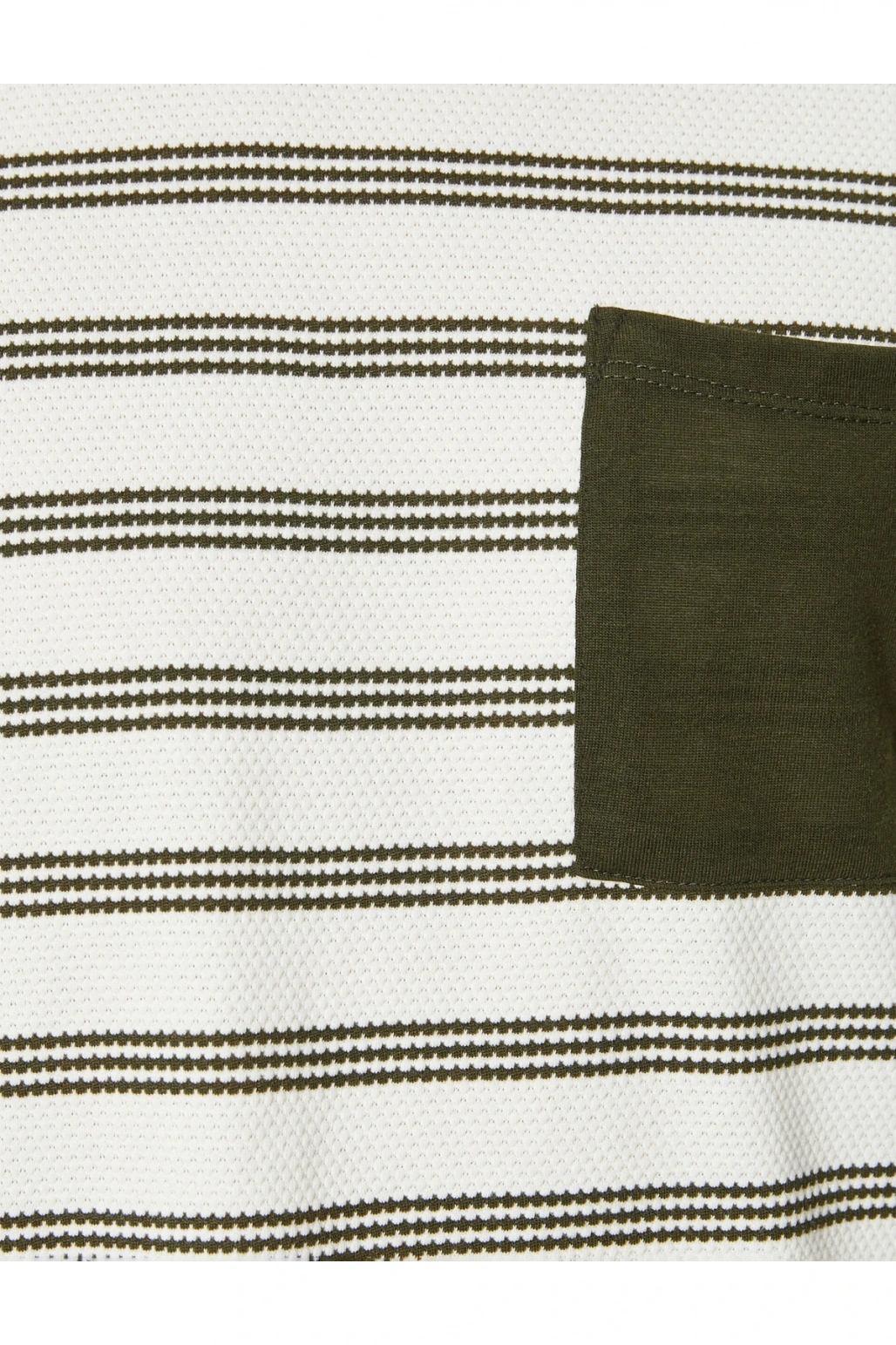 Cep Detaylı Tişört Bisiklet Yaka Kısa Kollu