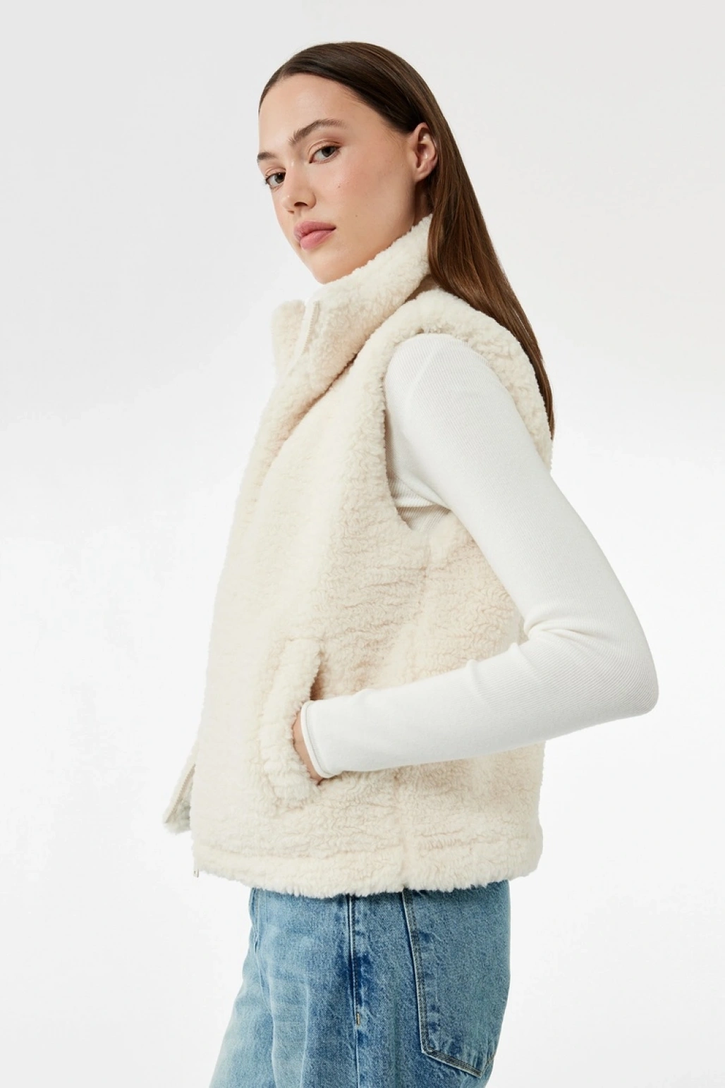 Cepli Dik Yaka Kolsuz Fermuarlı Crop Peluş Yelek