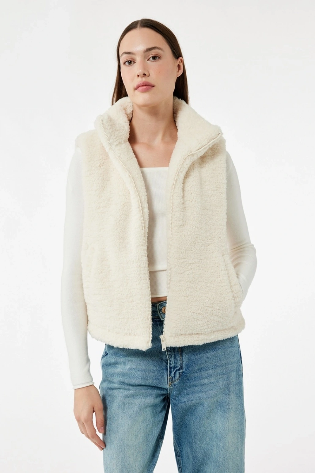 Cepli Dik Yaka Kolsuz Fermuarlı Crop Peluş Yelek