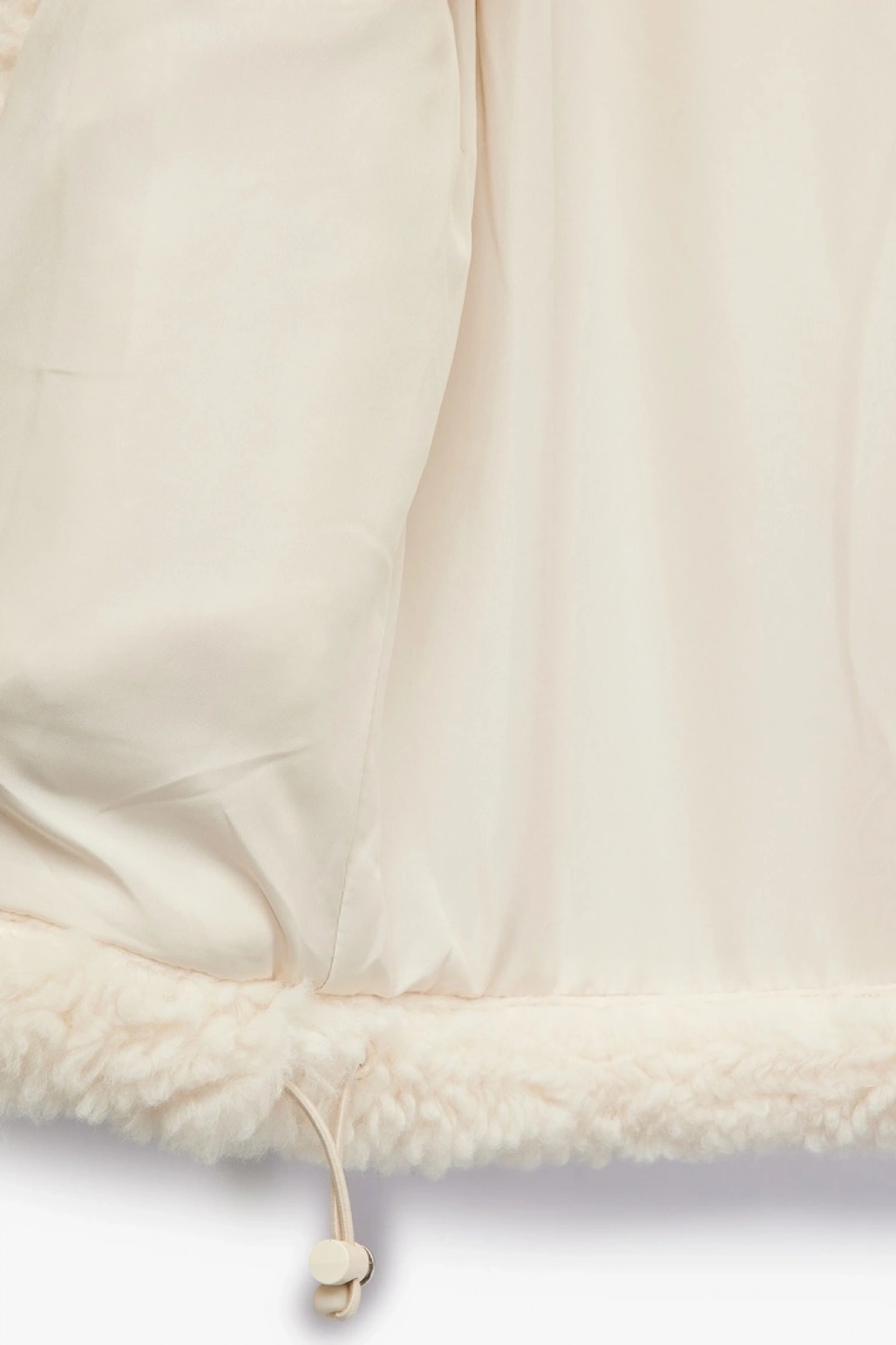 Cepli Dik Yaka Kolsuz Fermuarlı Crop Peluş Yelek