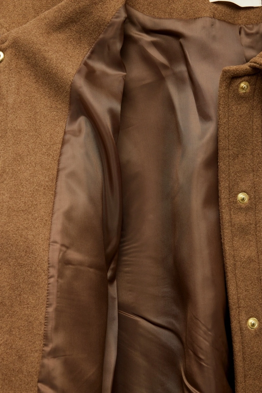 Cepli Düğmeli Uzun Kollu Kısa Kaşe Ceket