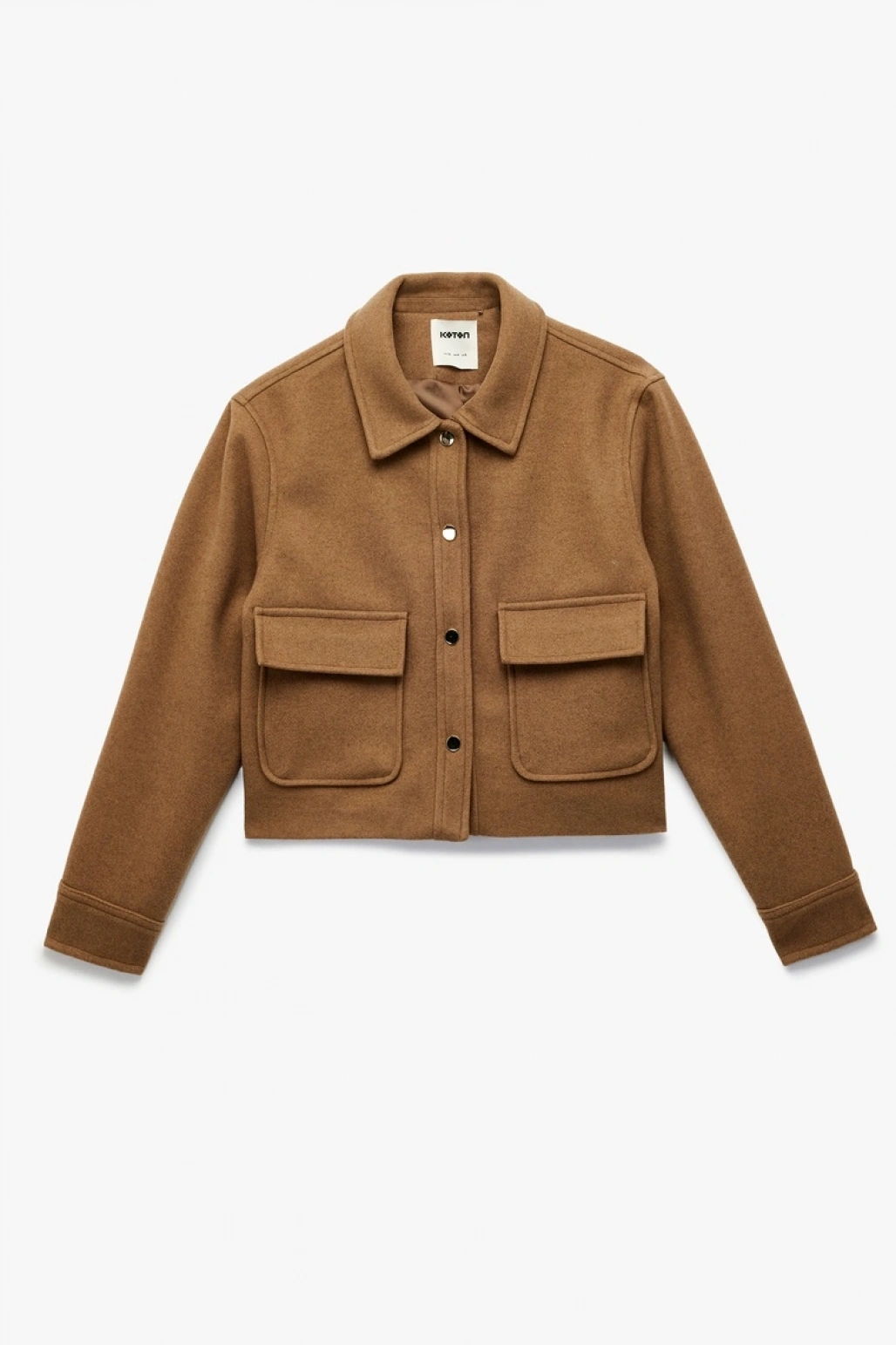 Cepli Düğmeli Uzun Kollu Kısa Kaşe Ceket