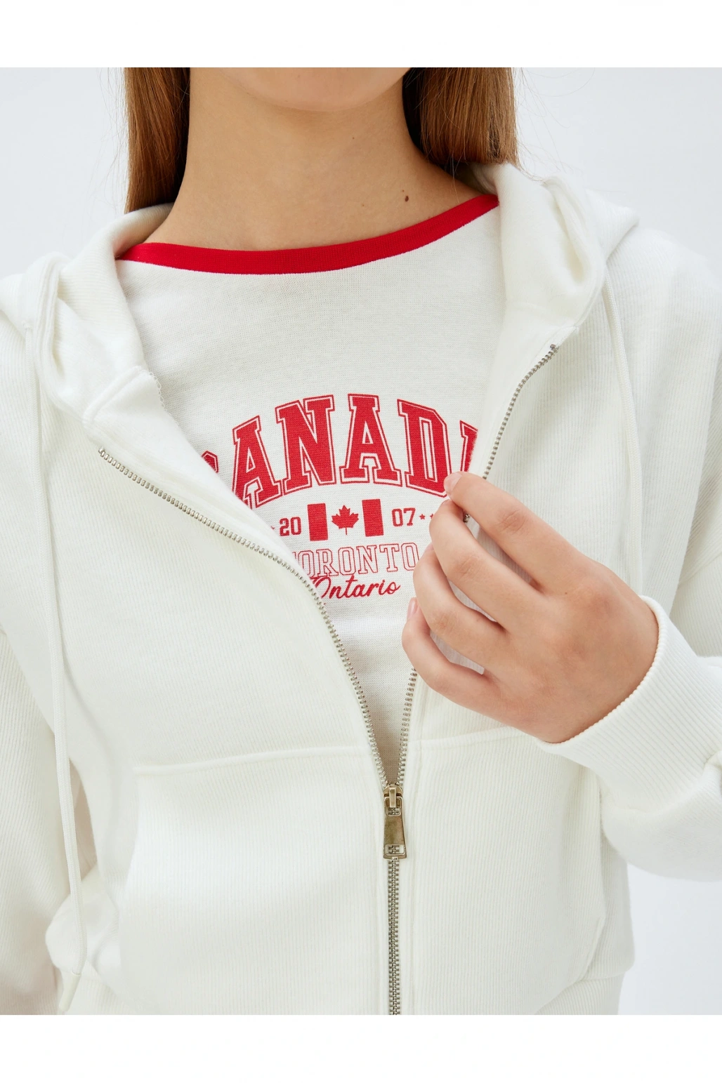 Cepli Uzun Kollu Crop Kapüşonlu Fermuarlı Sweatshirt