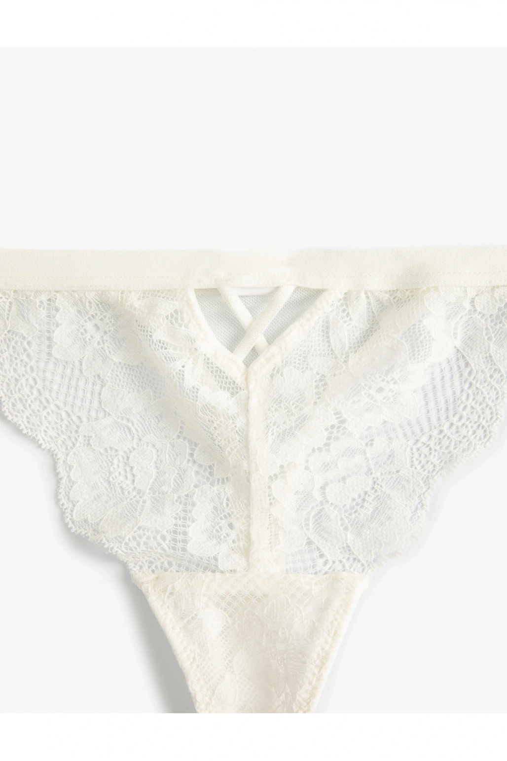 Dantelli Tül String Külot