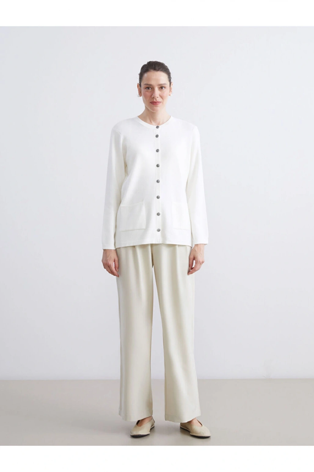 Ekru Bisiklet Yaka Kadın Triko Hırka