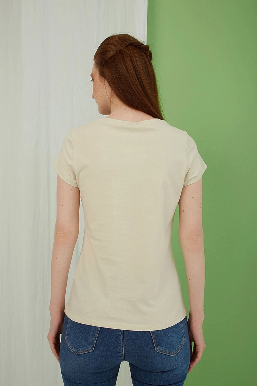 Havuz Yaka T-shirt Bej