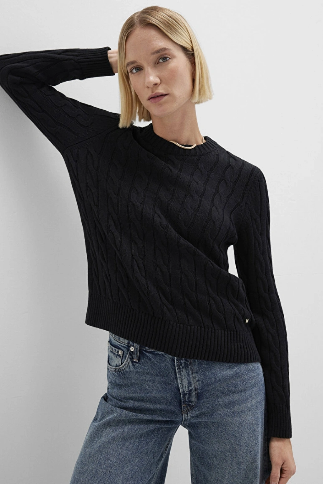 İpek Karışımlı Bisiklet Yaka Siyah Kazak