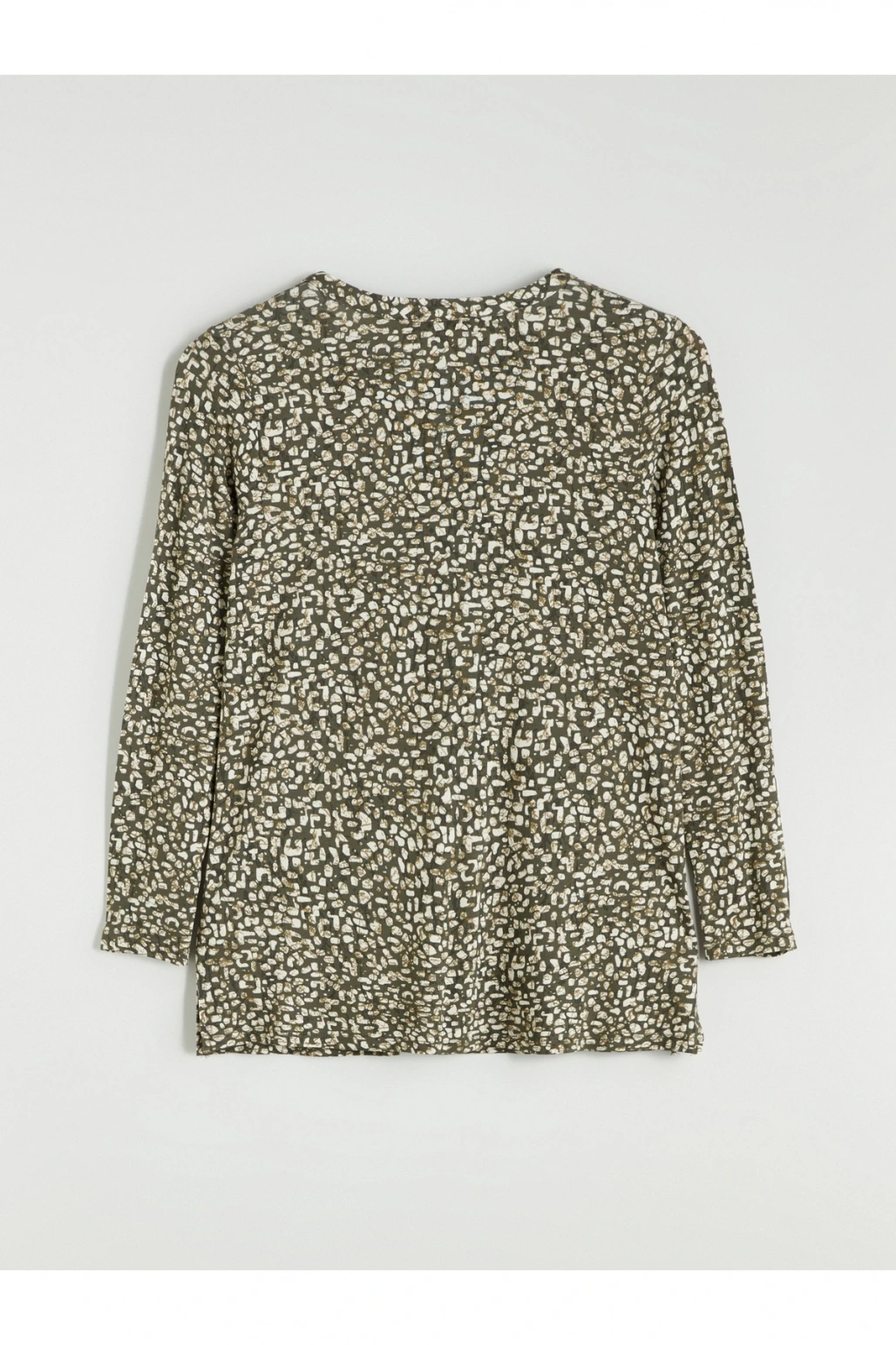 Kaçık Yaka Desenli Bluz