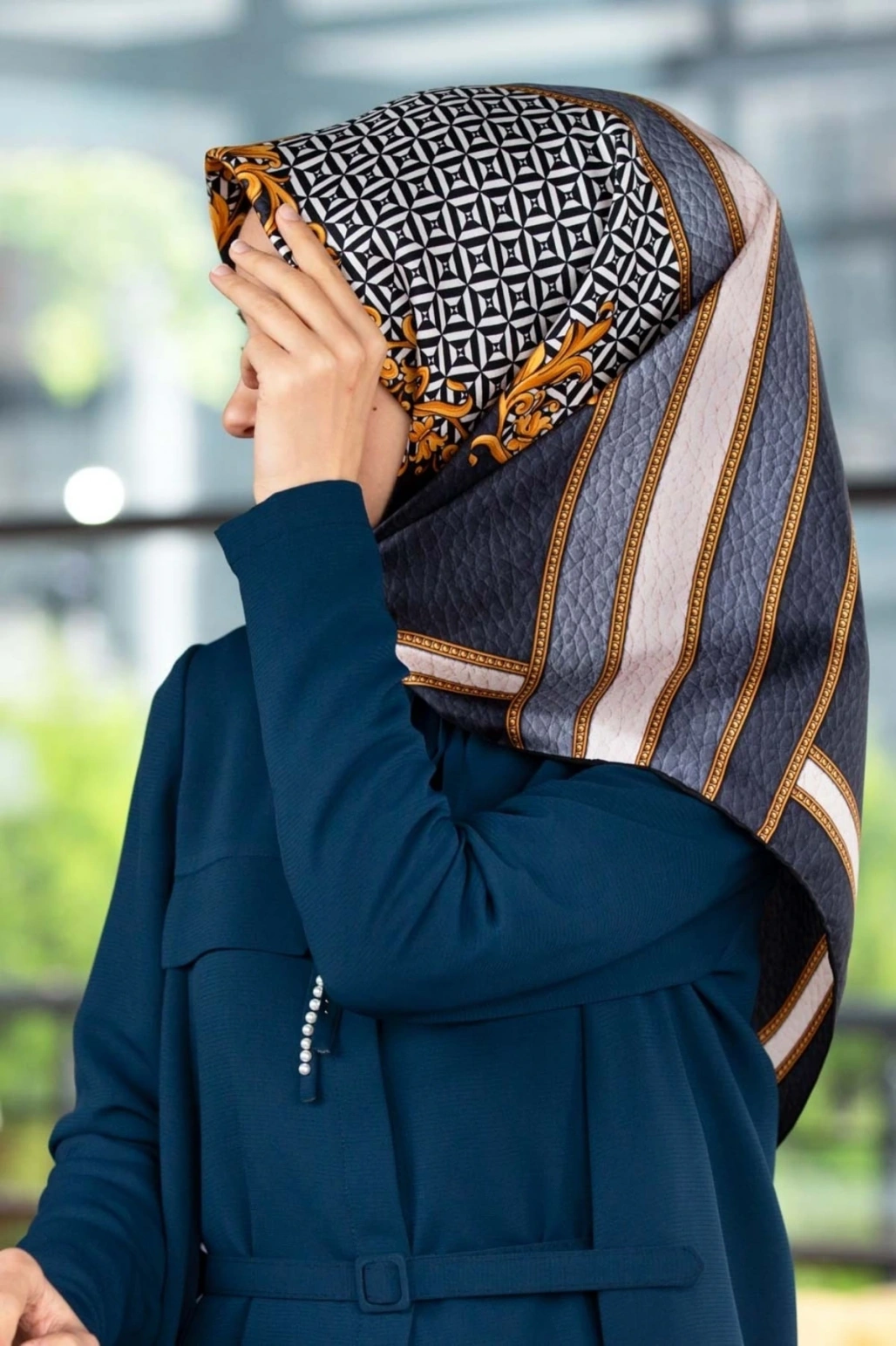 Kadın Twill Ipek Eşarp Füme Siyah