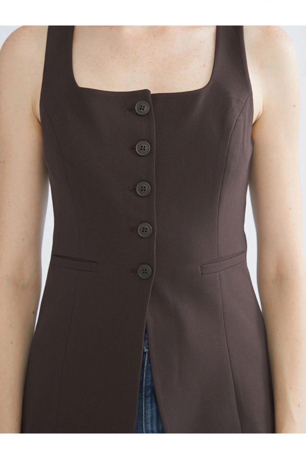 Kahverengi Kare Yaka Kadın Klasik Yelek