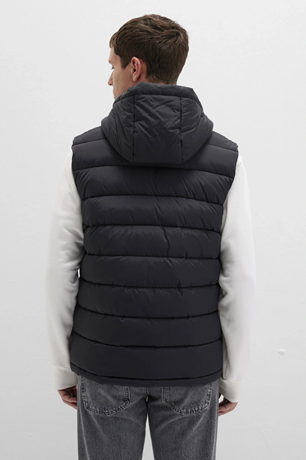 Kapüşonlu Siyah Şişme Yelek