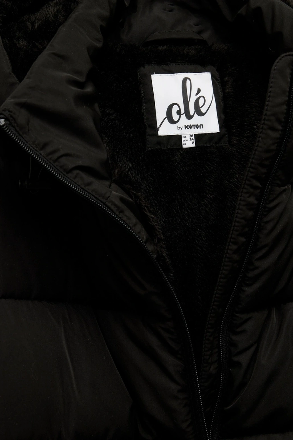 Kapüşonlu Uzun Kollu İçi Suni Kürklü Fermuarlı Cepli Şişme Mont