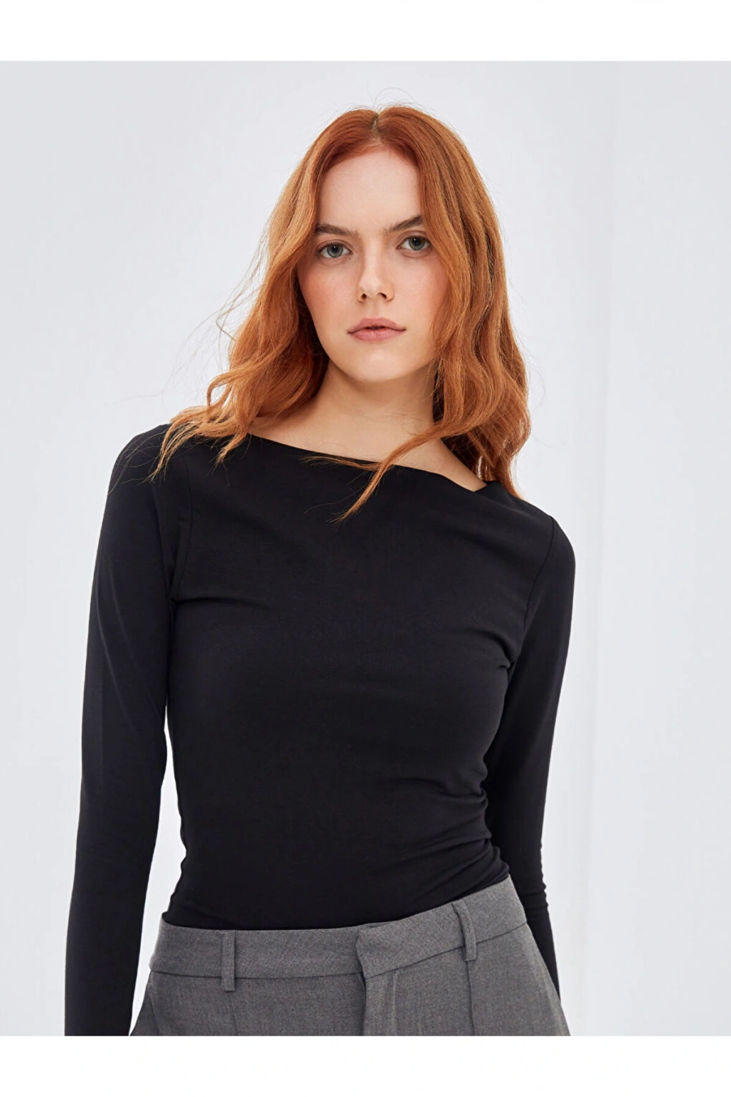 Kayık Yaka Düz Uzun Kollu Kadın Body