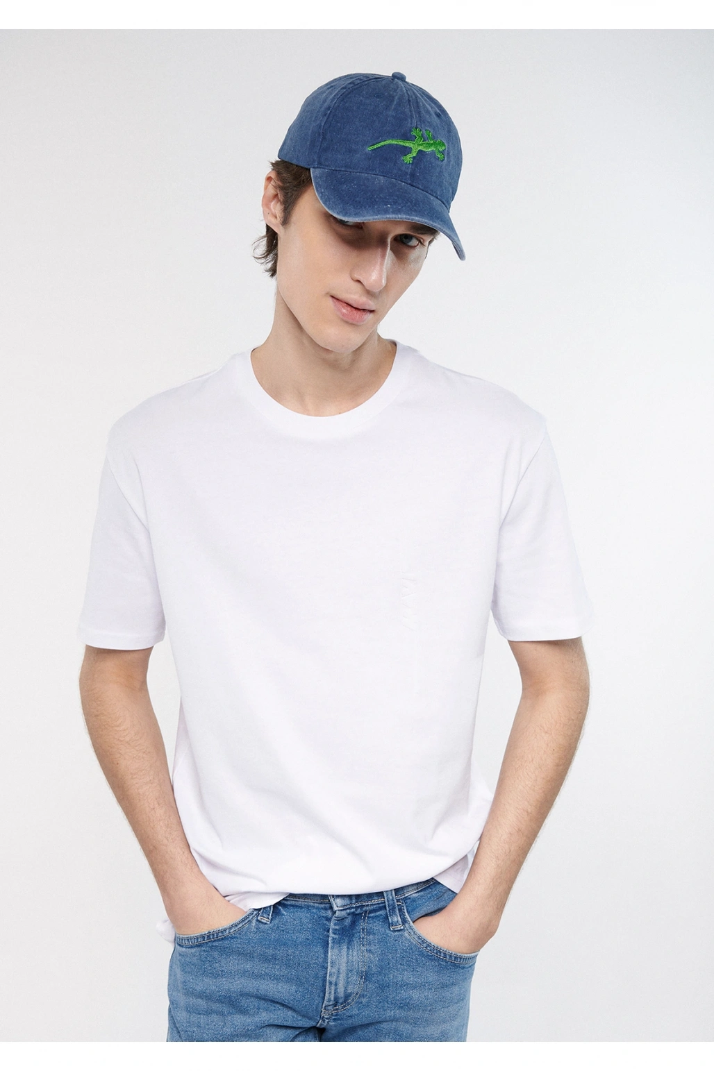 Kertenkele Nakışlı Indigo Şapka 0910829-31385