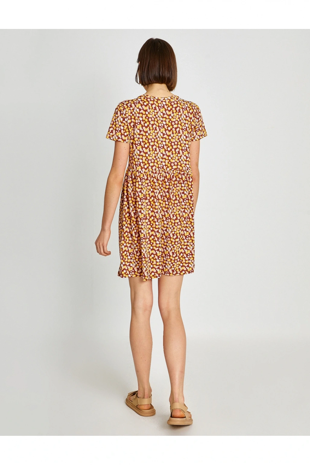 Kısa Kollu Mini Elbise