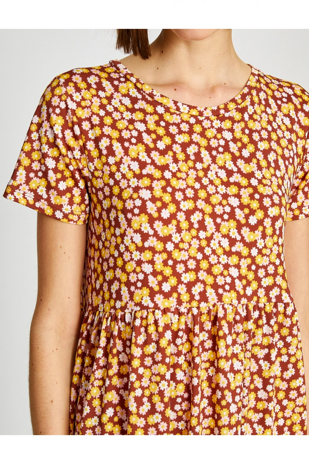 Kısa Kollu Mini Elbise