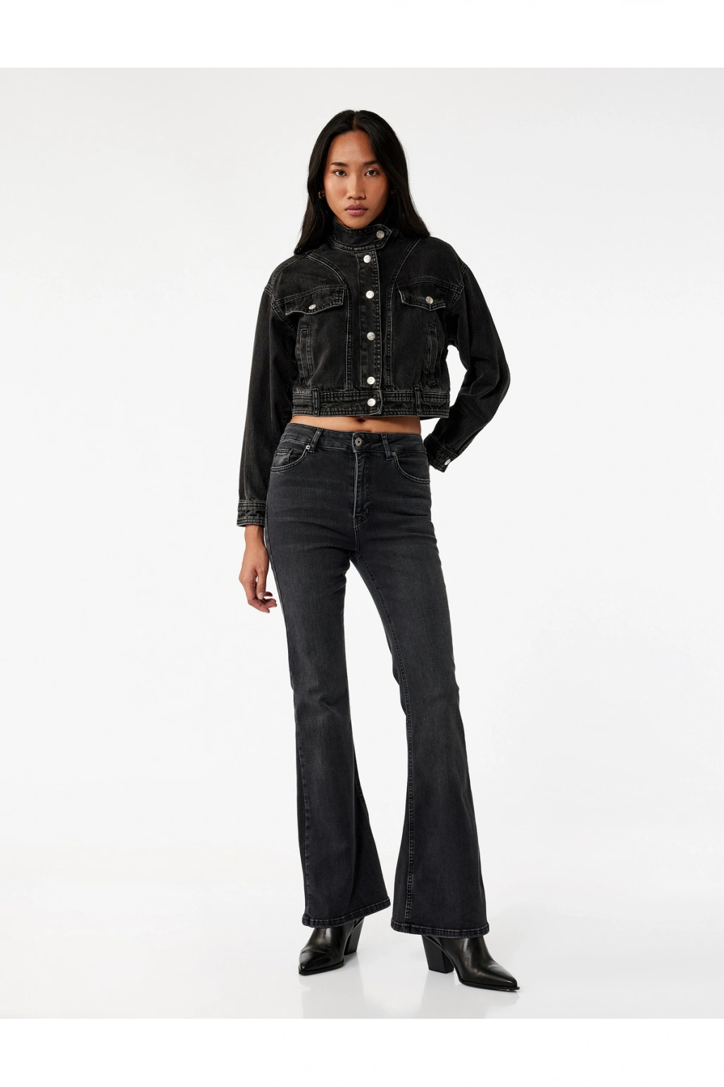 Koton Dar Kesim Düğmeli Pamuklu İspanyol Paça Jean Pantolon - Flare Jeans