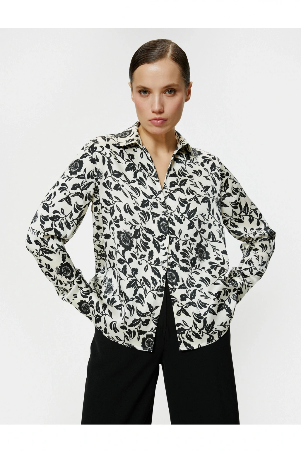 Koton Desenli Uzun Kollu Düğmeli Gömlek