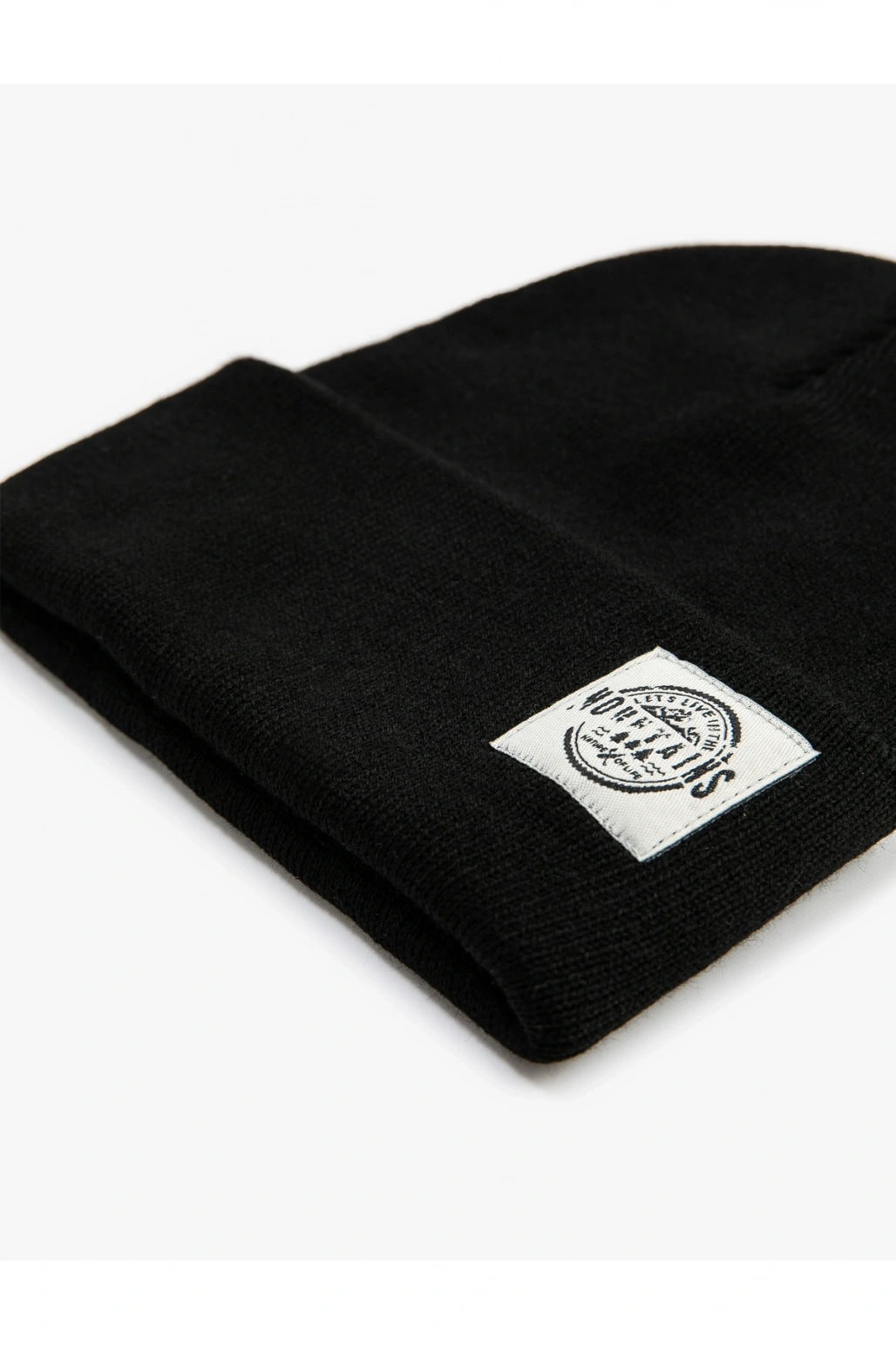 Koton Katlı Bere Baskılı Etiket Detaylı