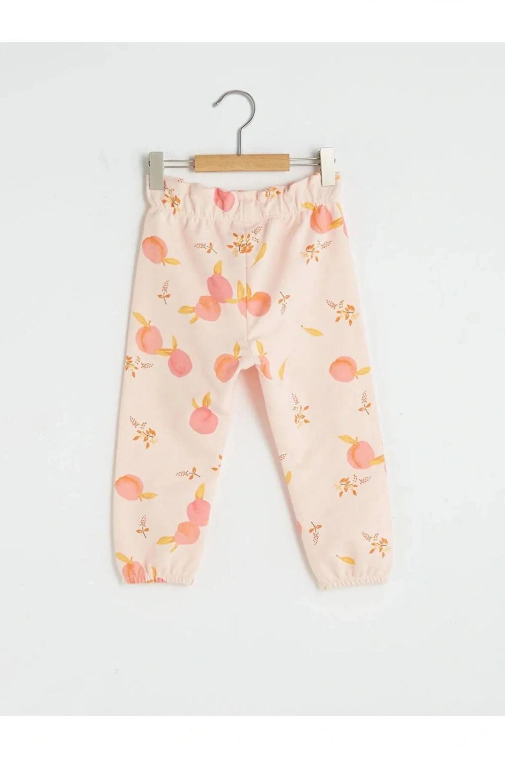 LCW baby Mercan Desenli İnce Kız Bebek Eşofman Alt