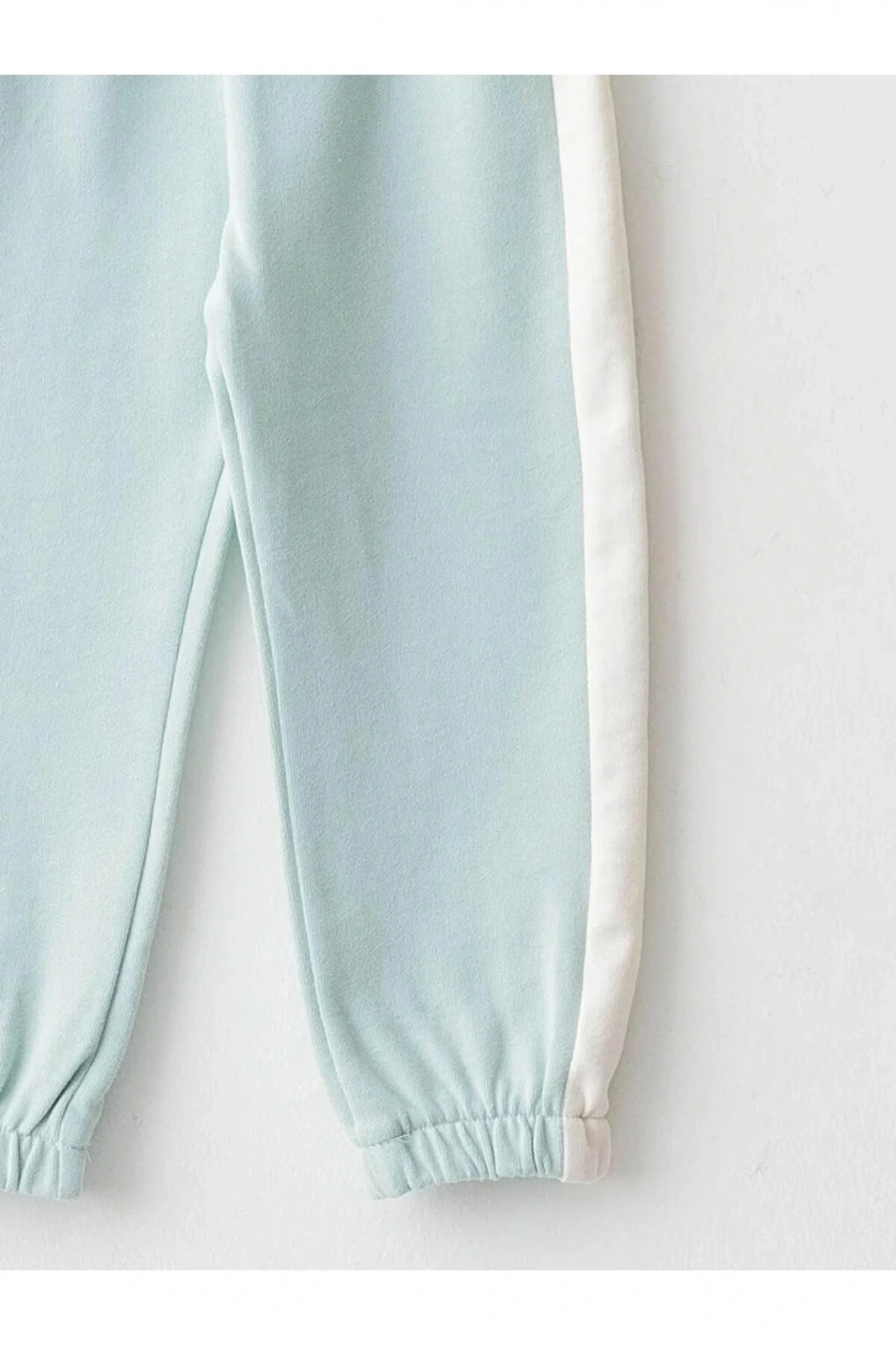 LCW baby Yeşil Beli Lastikli Pamuklu Kız Bebek Eşofman Alt