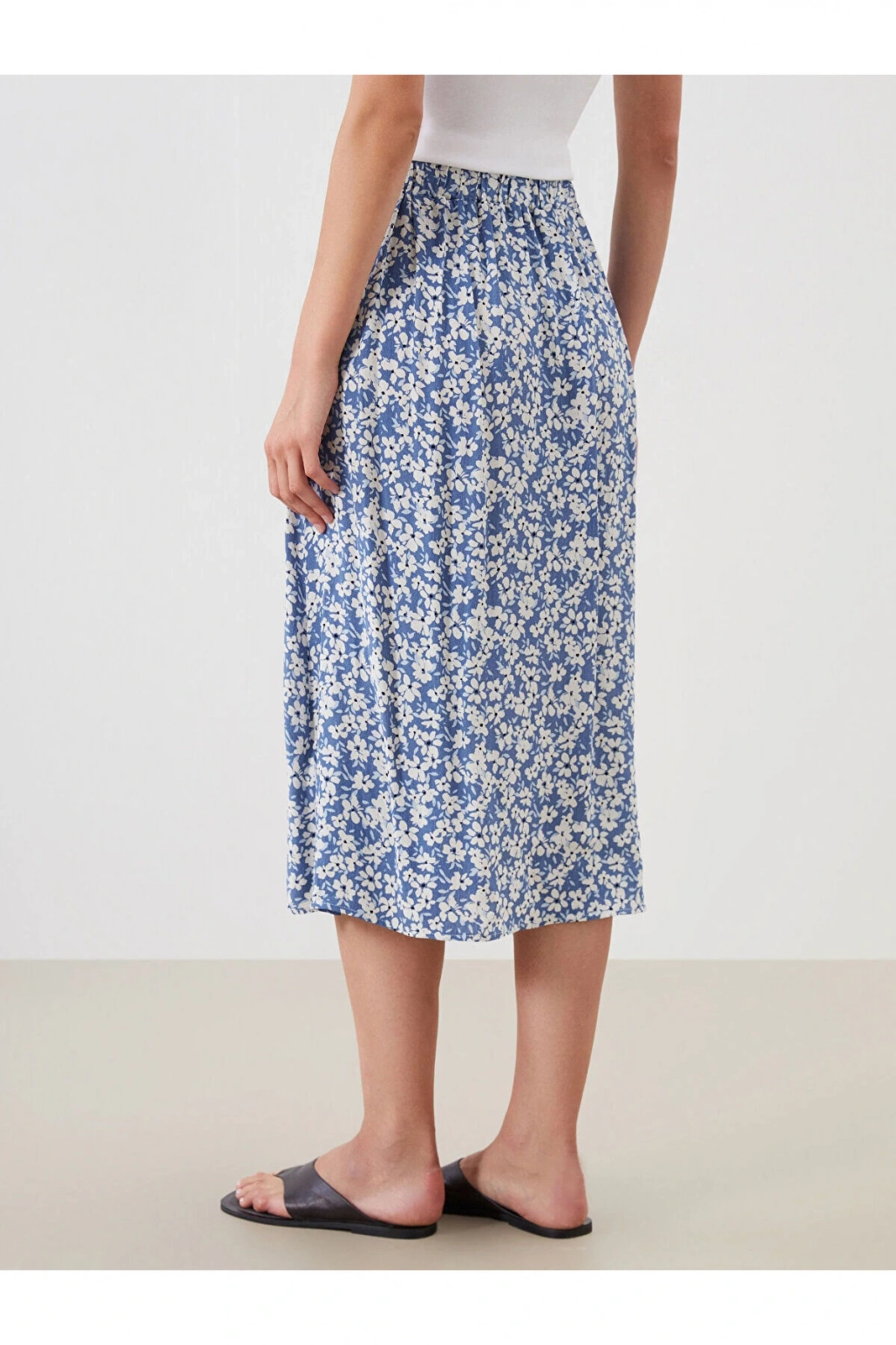 LCW Beli Lastikli Çiçekli Yırtmaçlı Etek