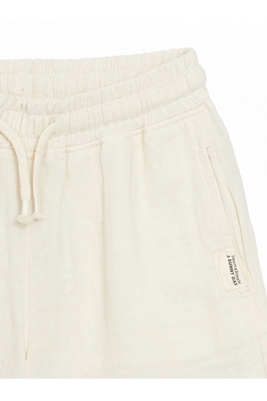LCW Beli Lastikli Erkek Çocuk Şort