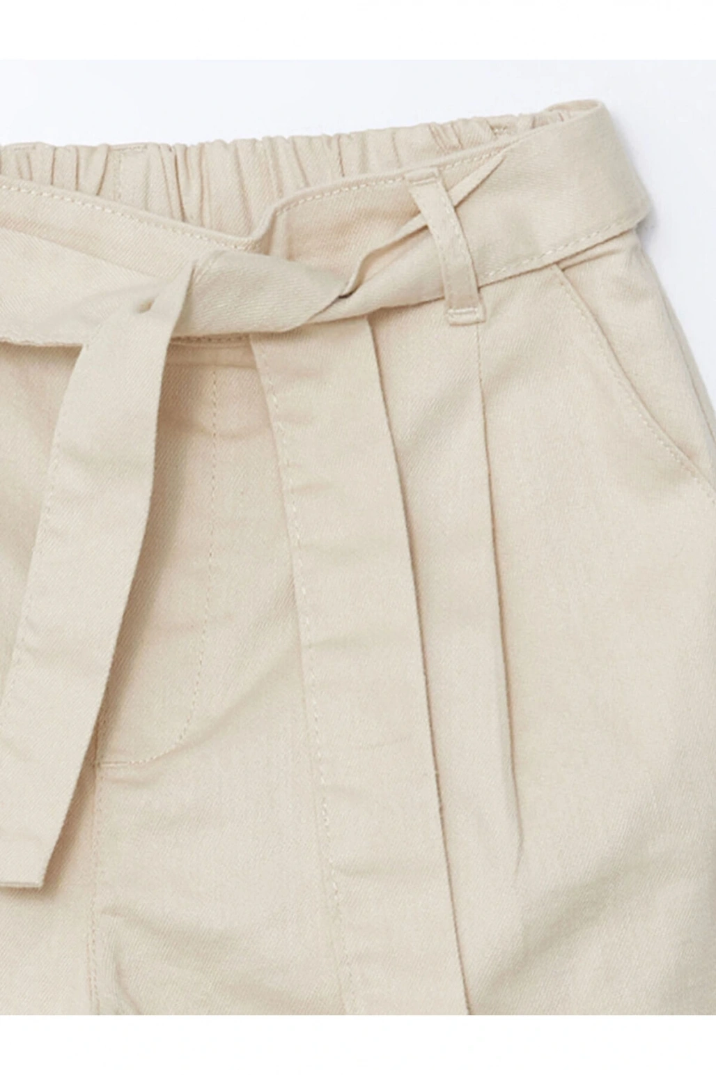 LCW Beli Lastikli Kız Çocuk Şort