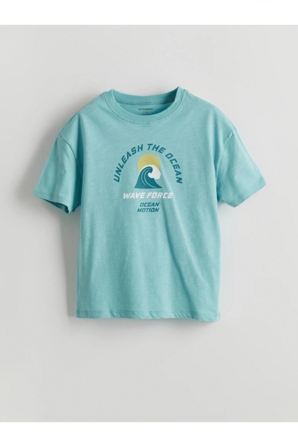 LCW Bisiklet Yaka Baskılı Erkek Çocuk Tişört