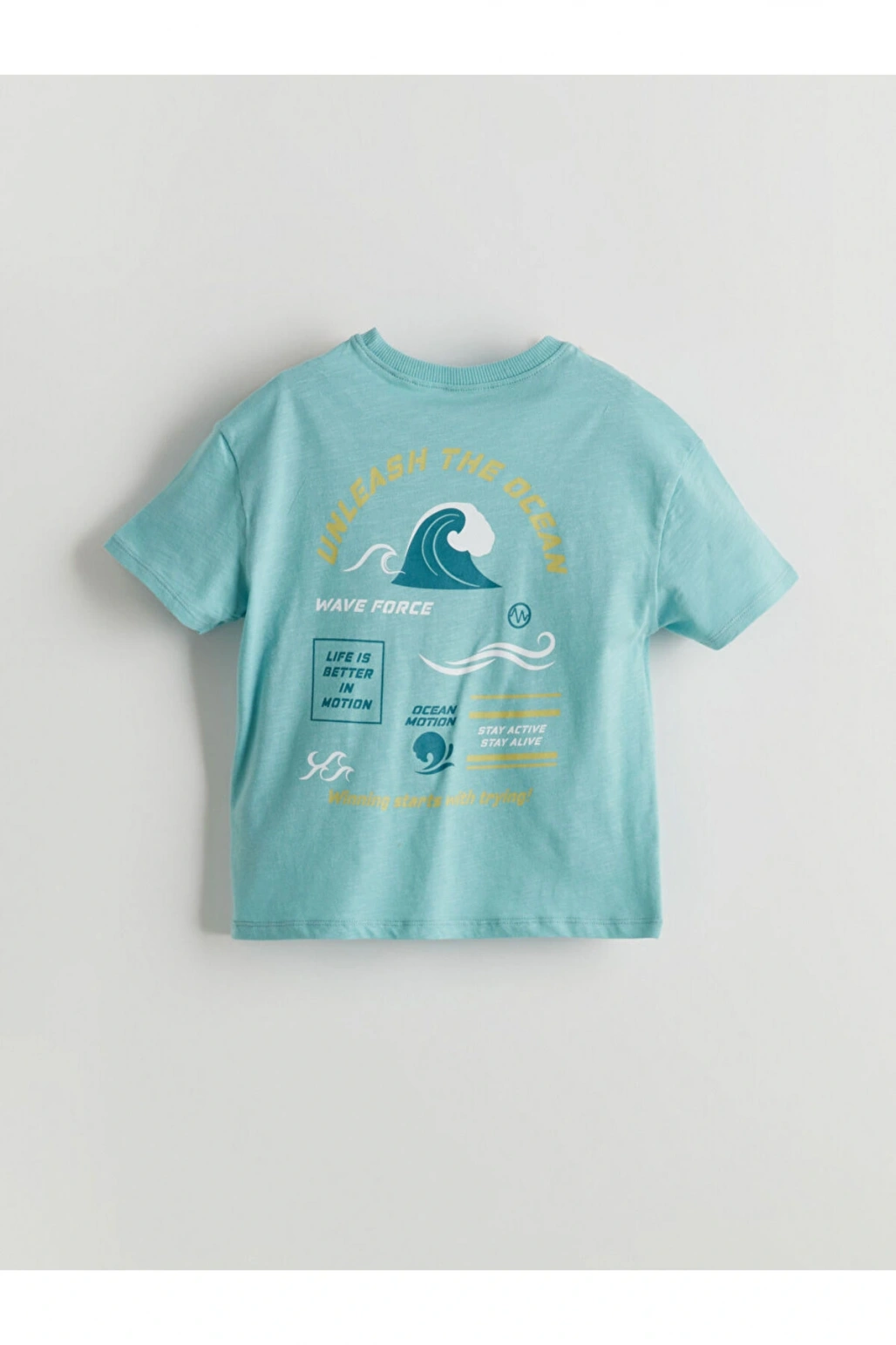 LCW Bisiklet Yaka Baskılı Erkek Çocuk Tişört