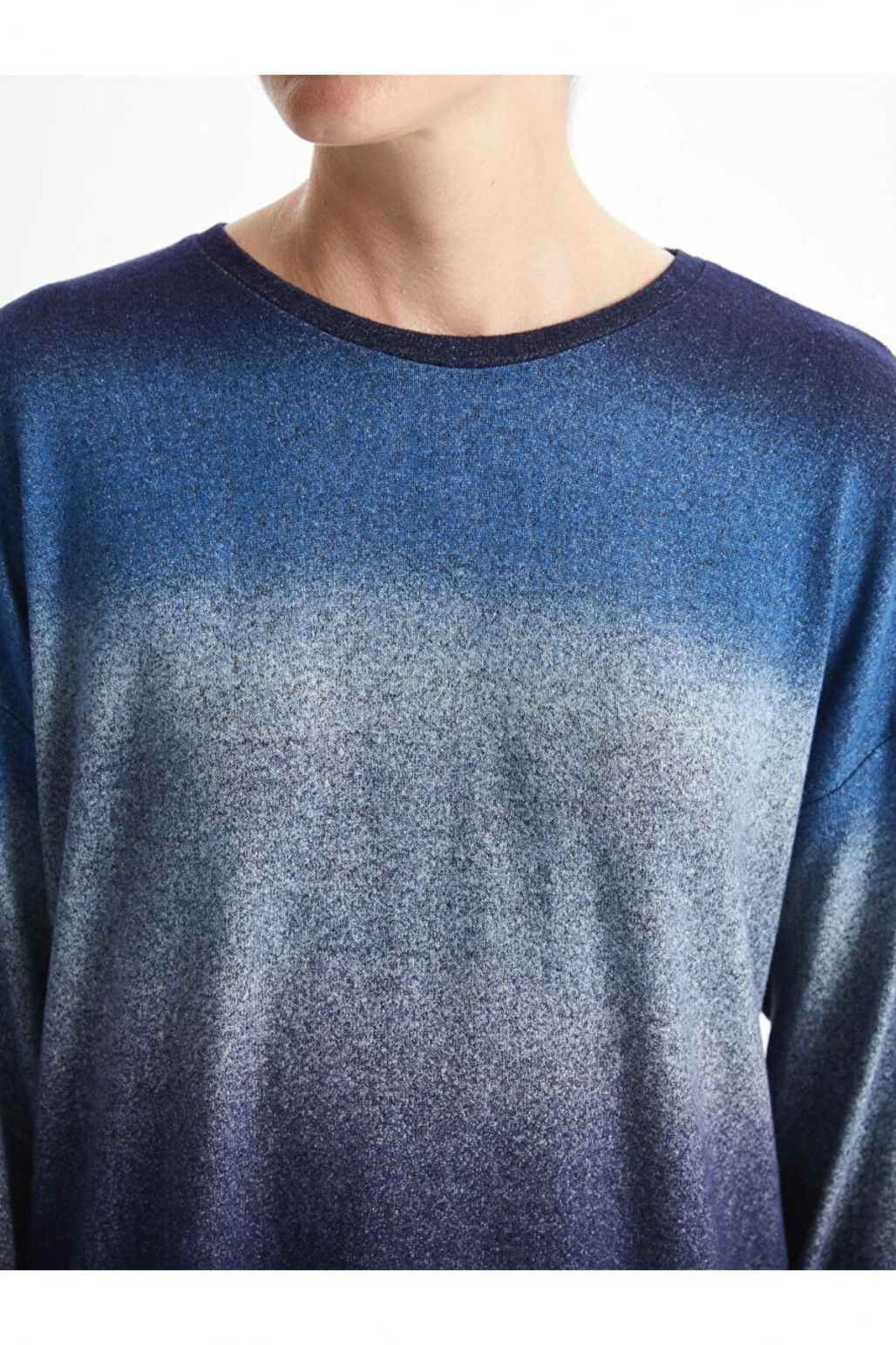 LCW Bisiklet Yaka Batik Kadın Tişört