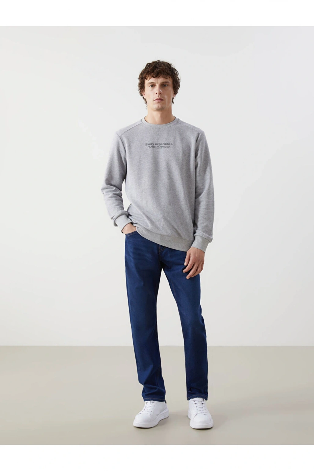 LCW Bisiklet Yaka Uzun Kollu Baskılı Erkek Sweatshirt