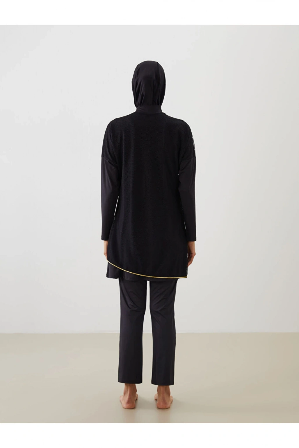 LCW Dik Yaka Baskılı Kadın Tesettür Mayo Takımı