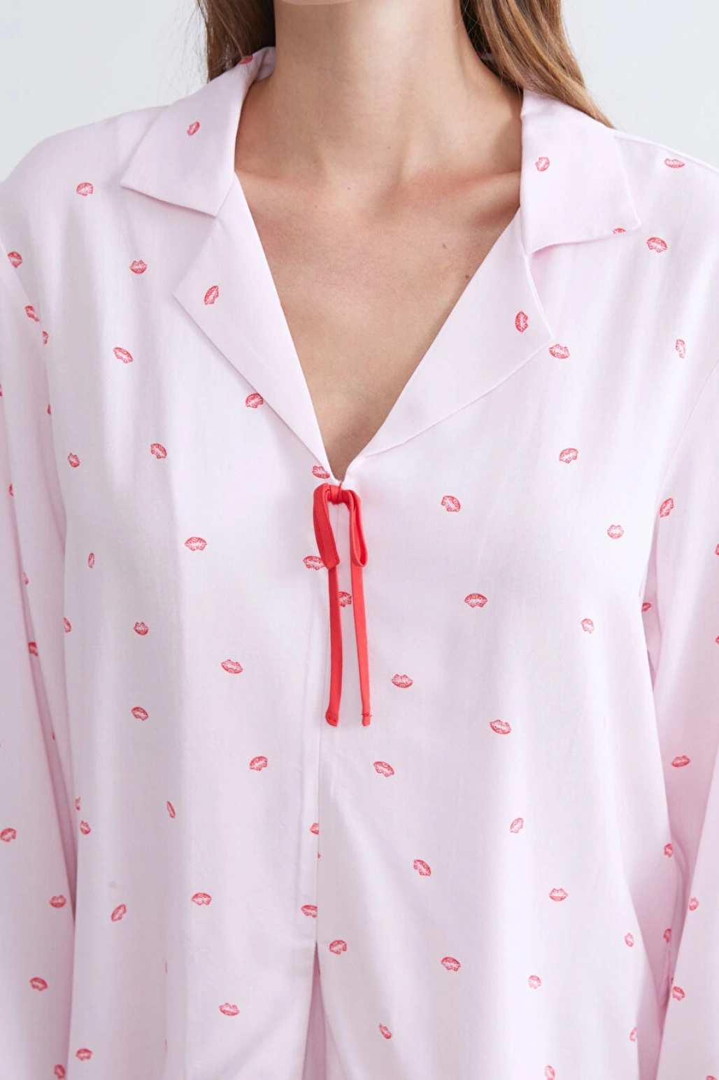 LCW DREAM Pembe Gömlek Yaka Bağlama Detaylı Kadın Pijama Takımı