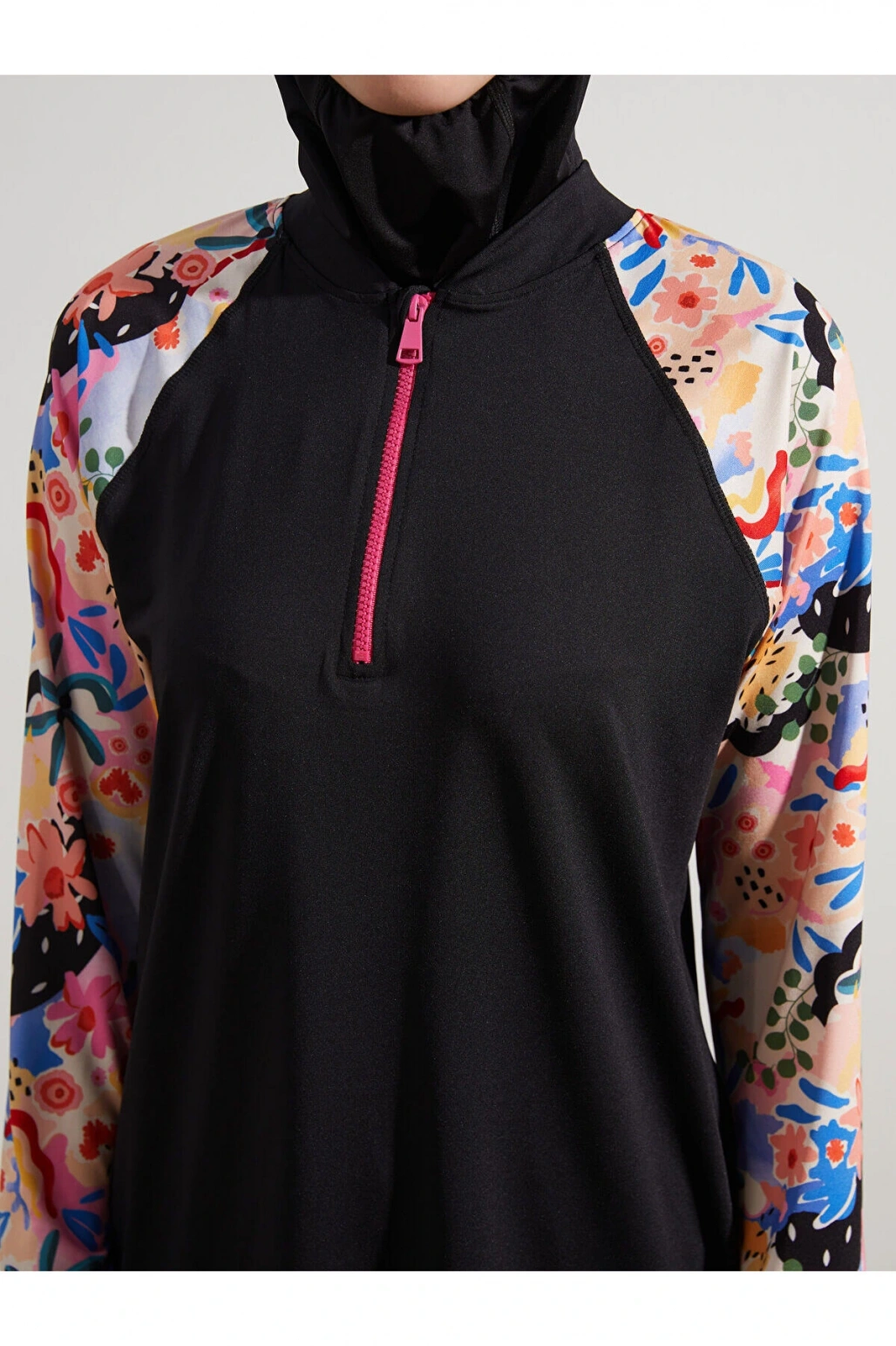 LCW DREAM Siyah Kolej Yaka Desenli Kadın Tesettür Mayo Üst