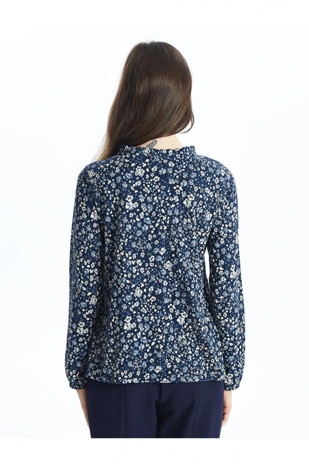 LCW Grace Bağlamalı Yaka Desenli Kadın Bluz (W5)