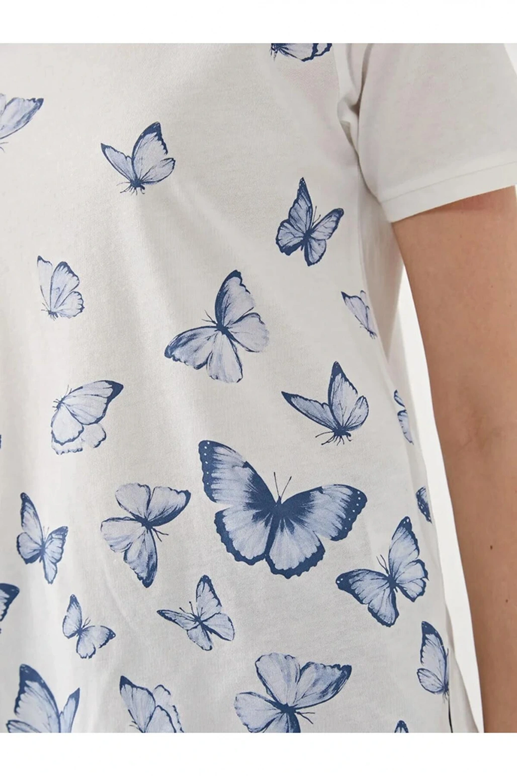 LCW Grace Beyaz Bisiklet Yaka Baskılı Kadın Tişört