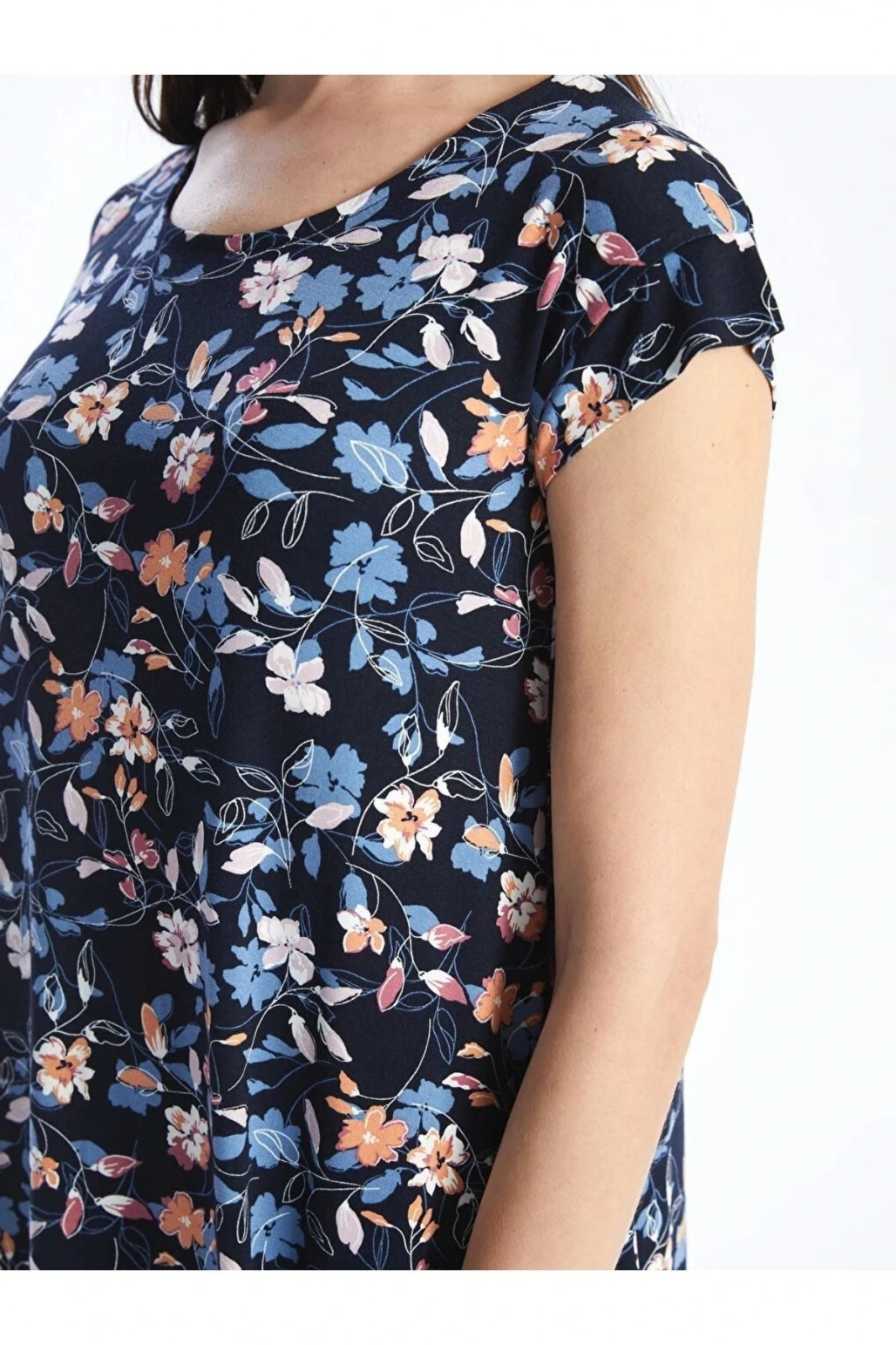 LCW Grace Bisiklet Yaka Desenli Kısa Kollu Kadın Elbise