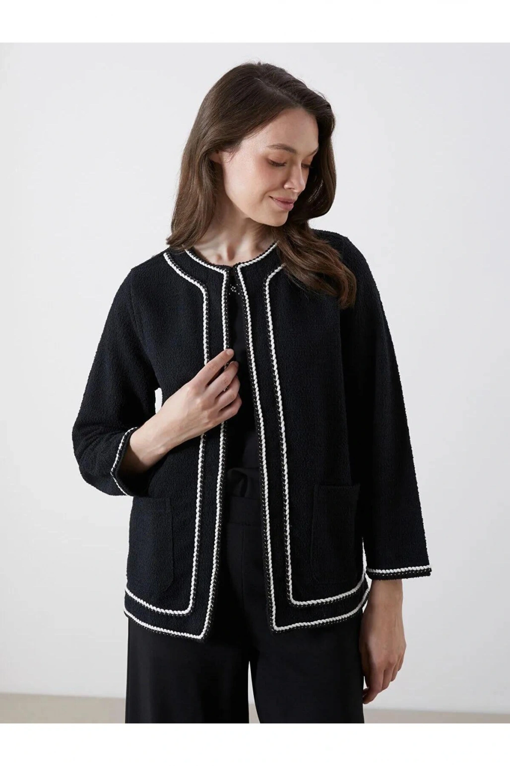 LCW Grace Bisiklet Yaka Nakışlı Kadın Hırka (W5)