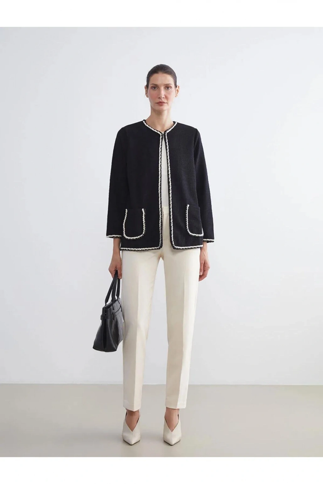 LCW Grace Bisiklet Yaka Nakışlı Kadın Hırka (W5)