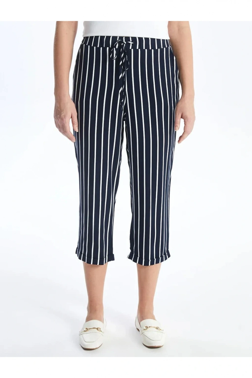LCW Grace Mavi Beli Lastikli Çizgili Kadın Kapri