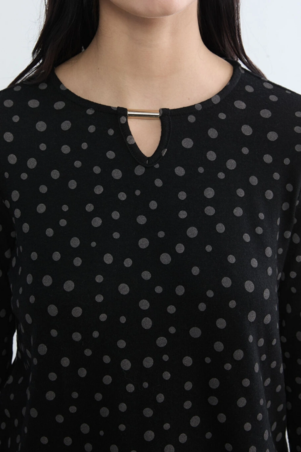 LCW Grace Siyah Bisiklet Yaka Desenli Bluz