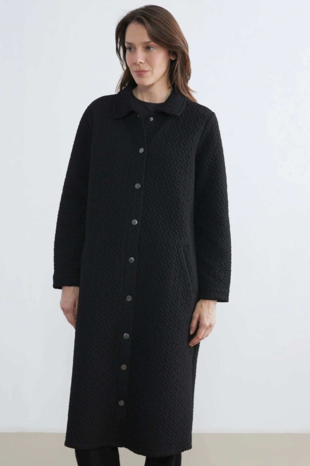 LCW Grace Siyah Hakim Yaka Kendinden Desenli Kadın Ferace