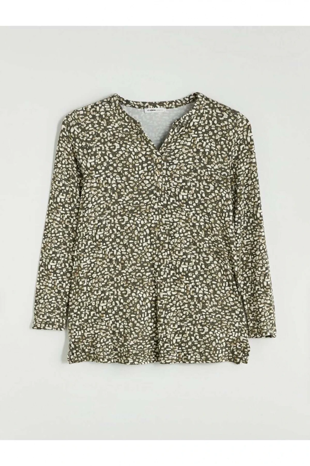 LCW Grace Yeşil Kaçık Yaka Desenli Bluz