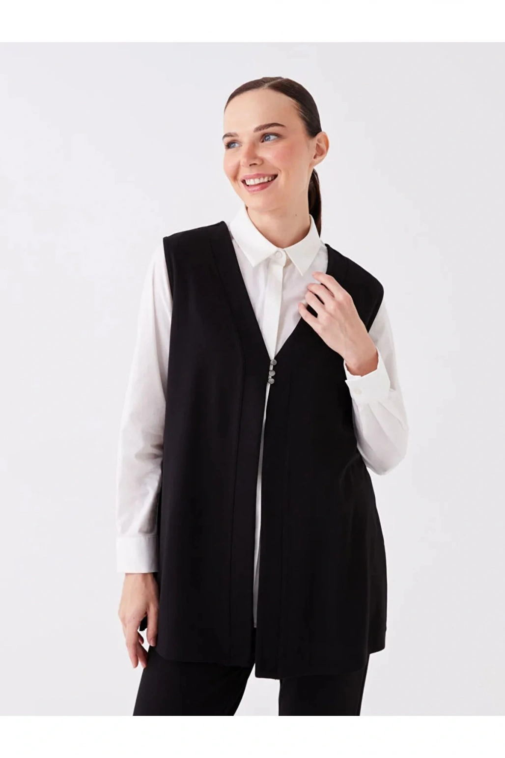 LCW Grace Yeni Siyah Kadın V Yaka Düz Yelek